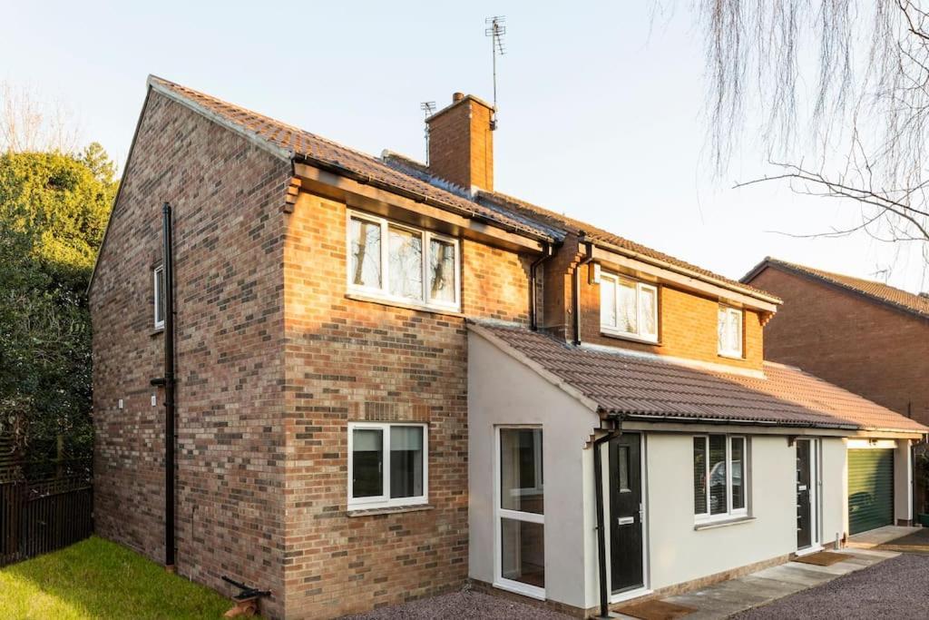 35 Quaker Lane Villa Darlington  Exterior photo